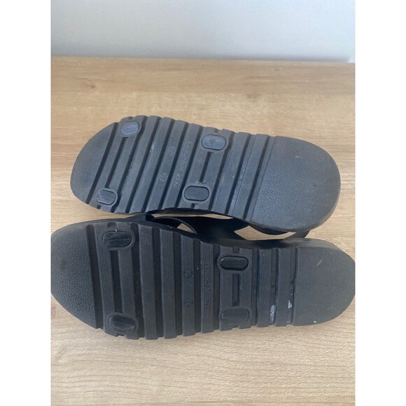 New! Women's Black Crisscross Strap Sandals With Adjustable Ankle Buckle Size M - Picture 6 of 7